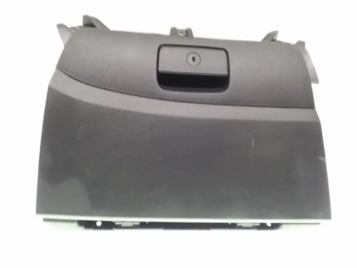 Opel Astra J (2009 - 2012) 845412Y000 Бардачок в сборе — фото 2