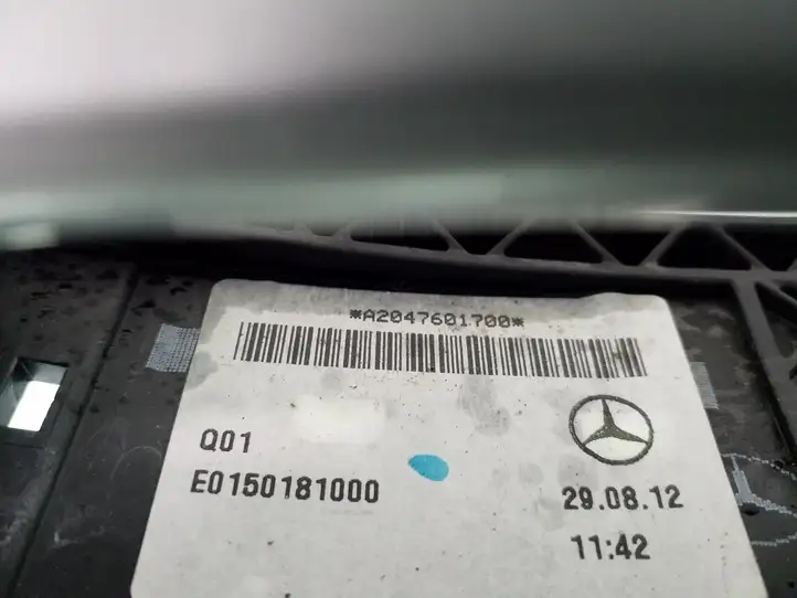 Mercedes-Benz A W176 (2012 - 2018) A2047601700 Наружная ручка двери — фото 3