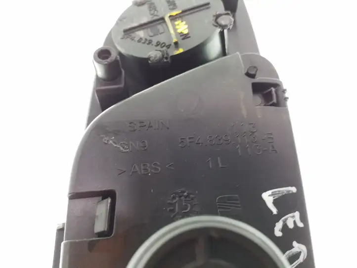 Seat Leon (5F) (2012 - 2019) 5F4839113B Внутренняя ручка задней двери — фото 4
