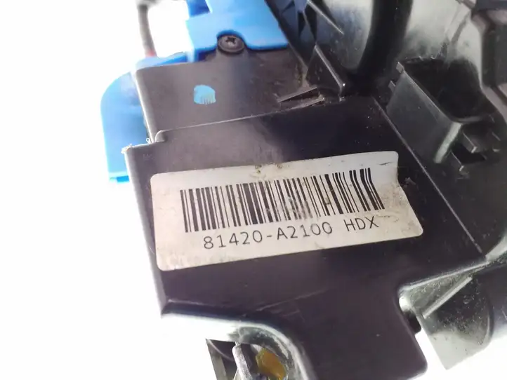 Kia Ceed (2012 - 2015) 81420A2100 Замок задней двери — фото 4