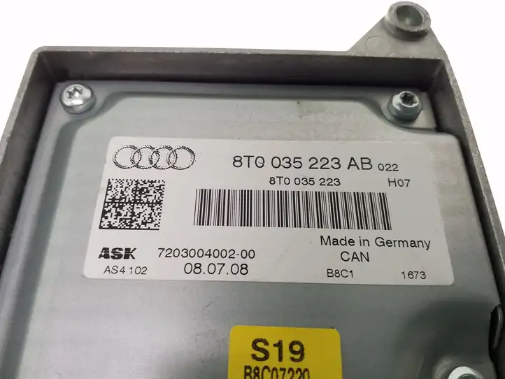 Audi A4 S4 B8 8K (2007 - 2011) 8T0035223AB Усилитель звука — фото 3