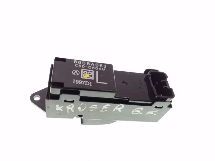 Citroen C-Crosser (2007 - 2013) 8608A063 Кнопка стеклоподъемников — фото 3