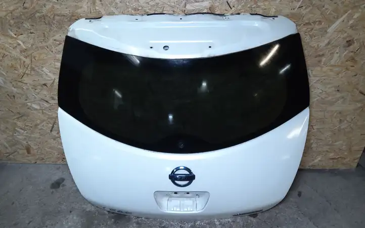 Nissan Leaf I (ZE0) (2010 - 2017) Крышка багажника — фото 4