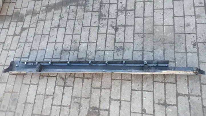 Lexus IS 220D-250-350 (2005 - 2010) 7586053010 Порог кузова — фото 3