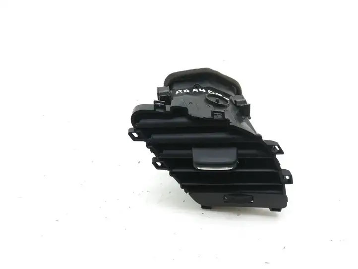 Audi A4 S4 B8 8K (2007 - 2011) 8K2820902F Боковой воздушный дефлектор — фото 1