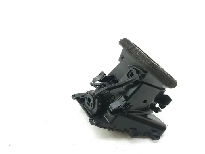 Audi A4 S4 B8 8K (2007 - 2011) 8K2820902F Боковой воздушный дефлектор — фото 4