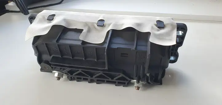 Volkswagen PASSAT B7 (2011 - 2014) Подушка безопасности пассажира — фото 3