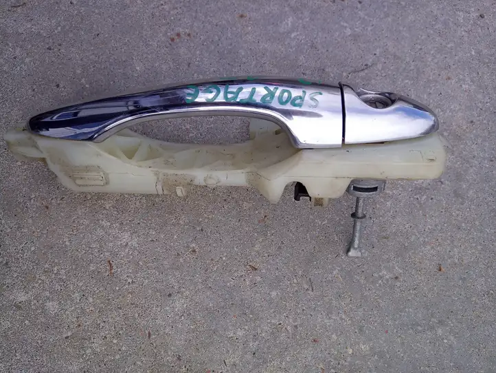 Kia Sportage (2014 - 2016) Наружная ручка двери — фото 1