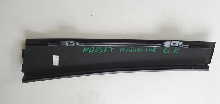 Volkswagen PASSAT B7 (2011 - 2014) Накладка стекла задней двери — фото 4