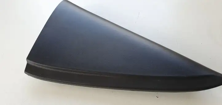 Toyota Yaris (2012 - 2014) Накладка стекла задней двери — фото 5