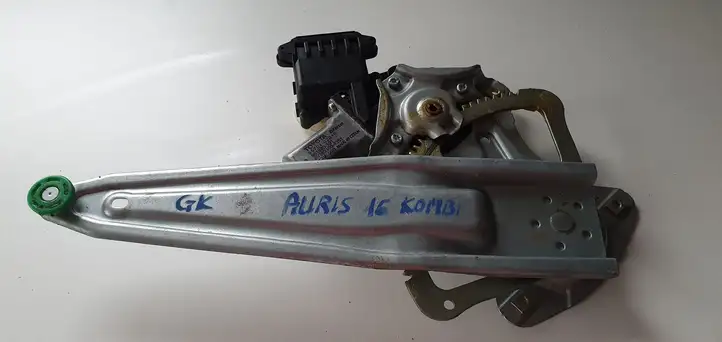 Toyota Auris E180 (2012 - 2018) Стеклоподъемник задней двери — фото 1