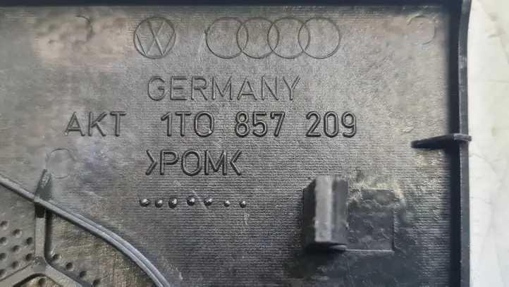 Volkswagen Touran I (2003 - 2010) 1T0857209 Накладка бокового динамика — фото 3