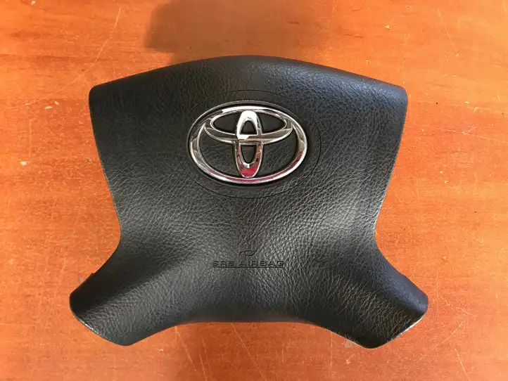 Toyota Avensis T250 (2003 - 2006) 4513005112 Подушка безопасности руля — фото 1