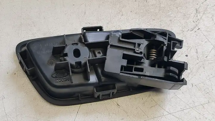 Ford Fiesta (2009 - 2012) 8A61A22601 Внутренняя ручка задней двери — фото 4