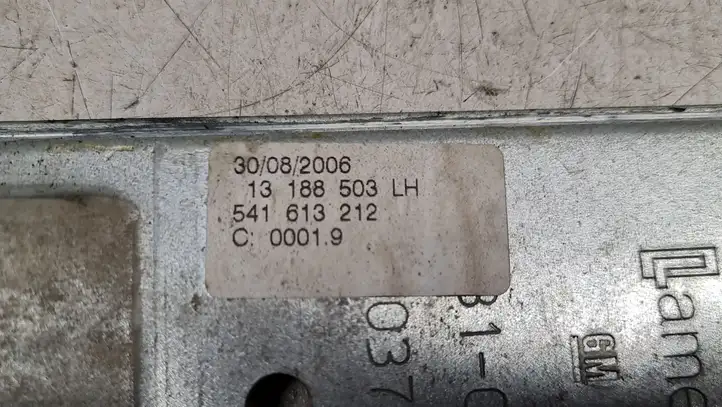 Opel Corsa D (2006 - 2010) 13188503 Механический стеклоподъемник задней двери — фото 3