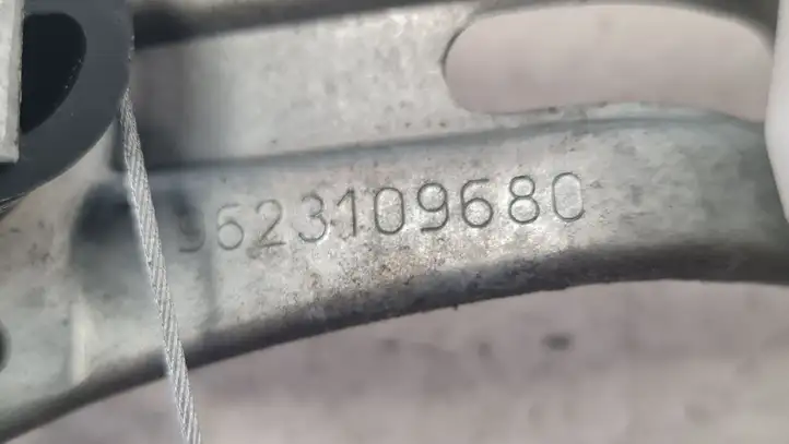 Peugeot 206 (1998 - 2012) 9623109680 Механический стеклоподъемник задней двери — фото 2