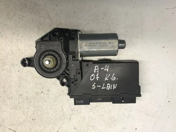 Audi A4 S4 B7 8E 8H (2004 - 2009) 8E0959801E Стеклоподъемник задней двери — фото 4