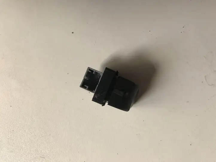 Audi A4 S4 B8 8K (2007 - 2011) 8K0959855 Кнопка стеклоподъемников — фото 1