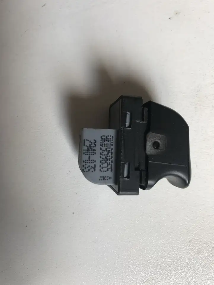 Audi A4 S4 B8 8K (2007 - 2011) 8K0959855A Кнопка стеклоподъемников — фото 3