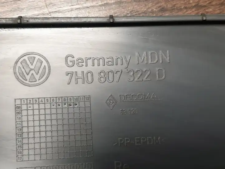 Volkswagen Transporter - Caravelle T5 (2003 - 2009) 7H0807322D Угловая часть заднего бампера — фото 2