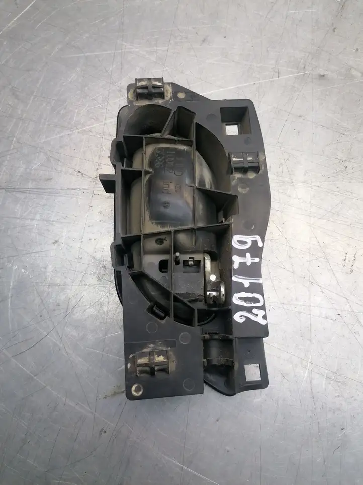 Citroen C4 (2004 - 2008) 11D100127386 Внутренняя ручка задней двери — фото 3