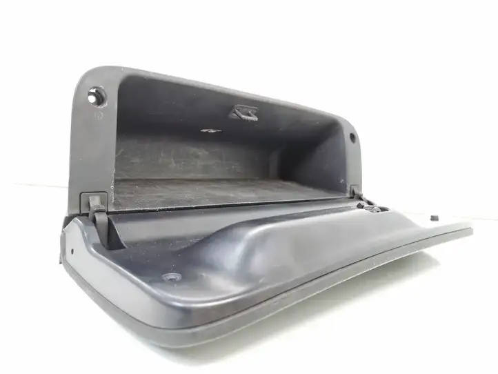Hyundai H-1, Starex, Satellite (2007 - 2013) 847484H001 Рамка бардачка — фото 3