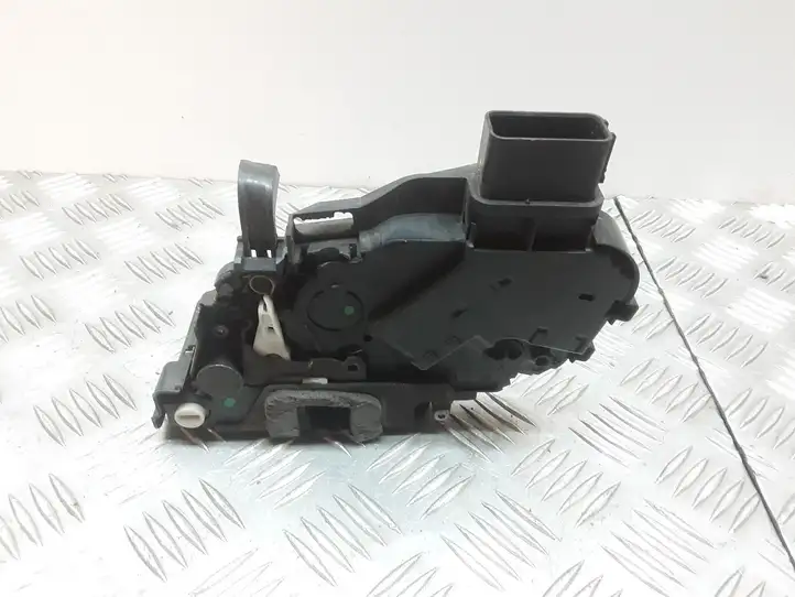 Ford Mondeo MK IV (2007 - 2014) 6M2AR26413EC Замок задней двери — фото 2