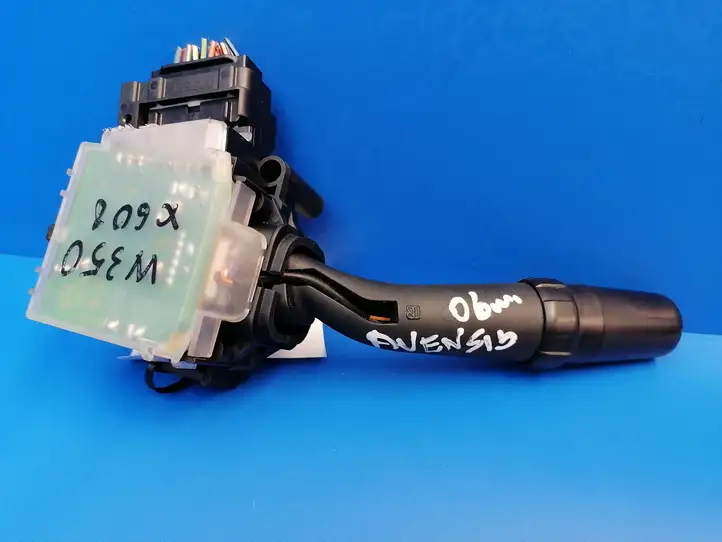Toyota Avensis T250 (2006 - 2009) 173654 Переключатель стеклоочистителей — фото 9