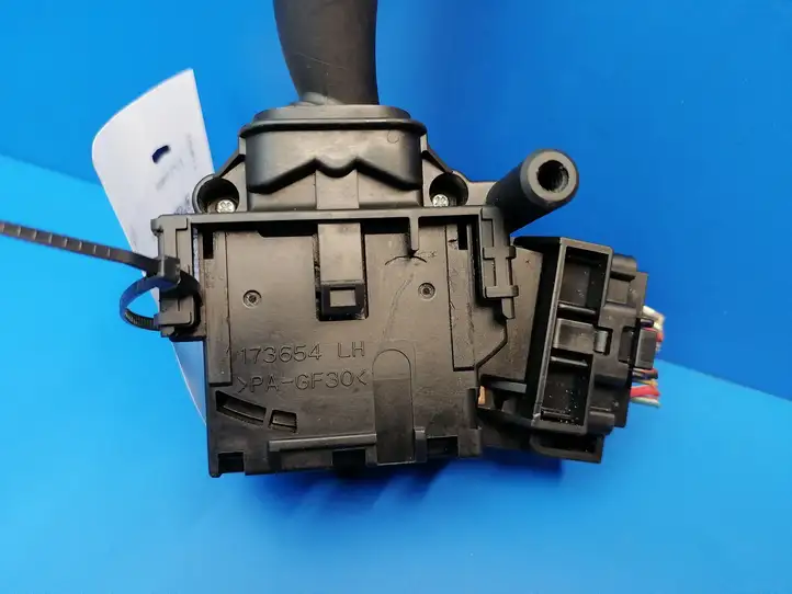 Toyota Avensis T250 (2006 - 2009) 173654 Переключатель стеклоочистителей — фото 11