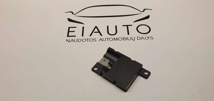 BMW 5 E60 E61 (2004 - 2010)  6928461 Антенна Bluetooth