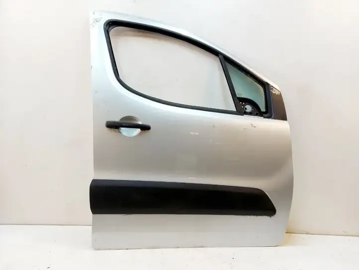 Peugeot Partner (2008 - 2012) Дверь — фото 1