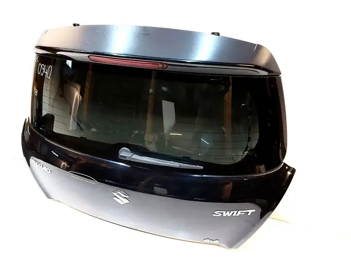 Suzuki Swift (2011 - 2016) Крышка багажника — фото 6