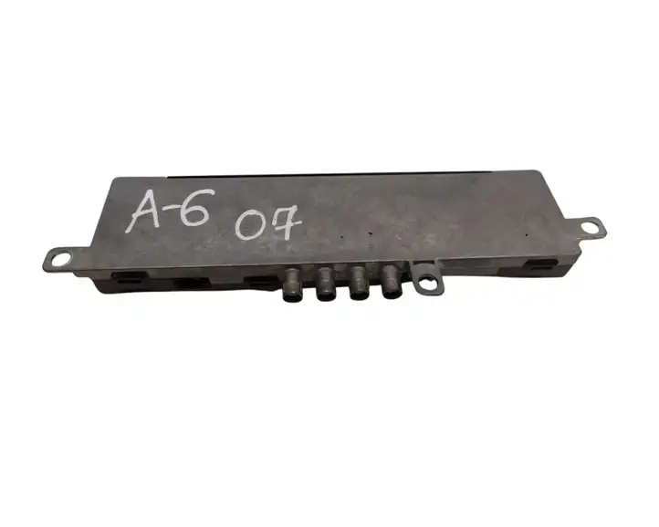 Audi A6 S6 C6 4F (2004 - 2008) 4F9035225D Усилитель антенны — фото 3