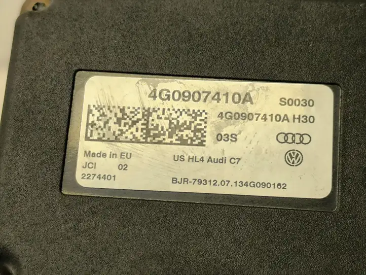 Audi A6 C7 (2011 - 2014) 4G0907410A Пульт управления воротами — фото 6