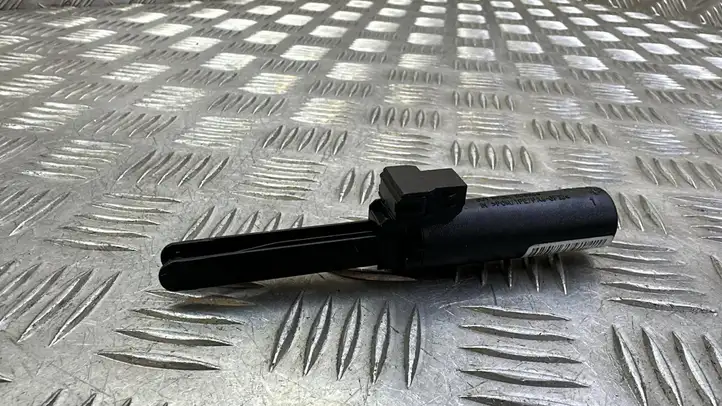 BMW 2 F45 (2014 - 2021) 9362250 Демпфер бардачка — фото 2