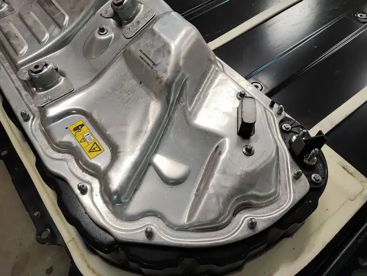 Tesla Model 3 (2017 - 2023) 110442300P Аккумулятор гибридного / электрического автомобиля — фото 10