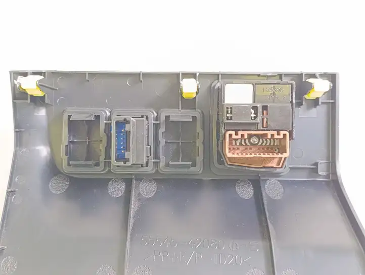 Toyota RAV 4 (XA40) (2012 - 2018) 5554542080 Накладка кнопки регулировки зеркал — фото 5