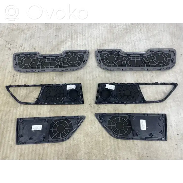 BMW 7 G11 G12 (2015 - 2022) 7398879 Накладка бокового динамика — фото 17
