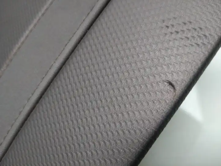 Citroen C4 Cactus (2014 - 2017) 958300138922 Крышка бардачка — фото 2
