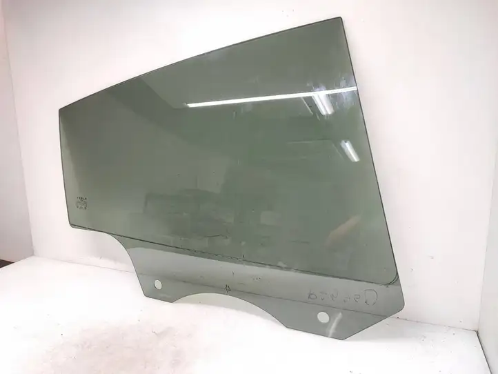 Tesla Model Y (2019 - 2024) 43R011876 Стекло задней двери — фото 1