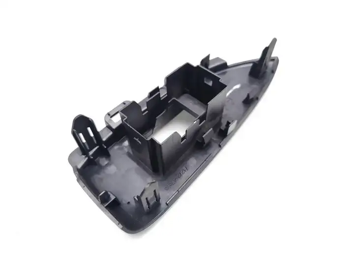 Toyota Prius (XW30) (2009 - 2015) 74272-47060 Накладка кнопки стеклоподъемника — фото 4