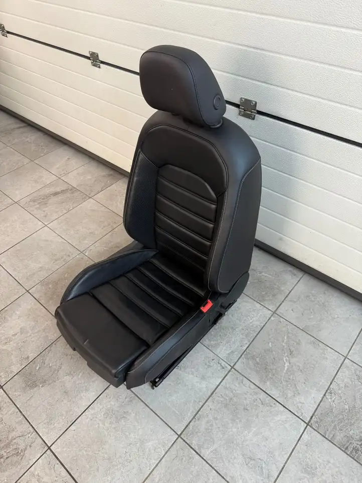Volkswagen Amarok (2016 - 2023) Переднее сиденье пассажира — фото 4