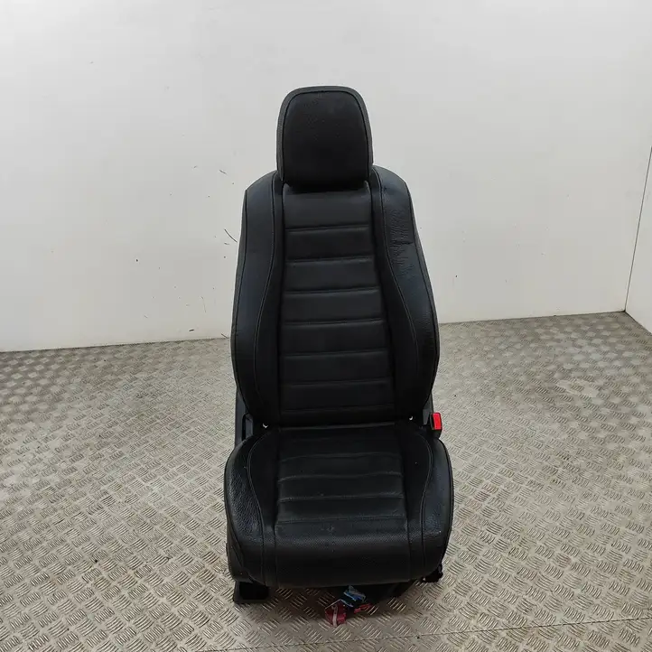 Mercedes-Benz GLE W167 (2019 - ) A0009103311 Переднее сиденье пассажира — фото 1