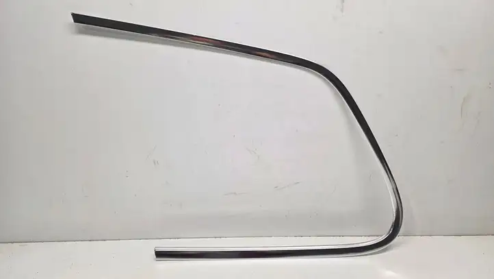 Volkswagen Touareg II (2010 - 2018) 7P6845297AL Облицовка заднего бокового стекла — фото 1