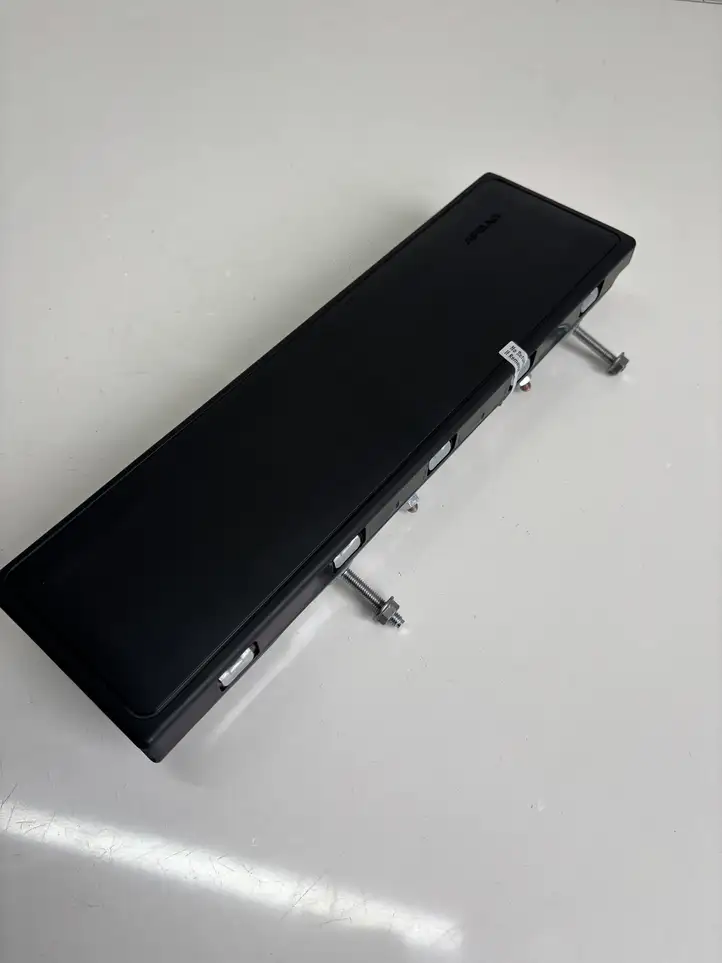 Audi E-tron GT (2020 - ) 9J1880842E Коленная подушка безопасности — фото 20