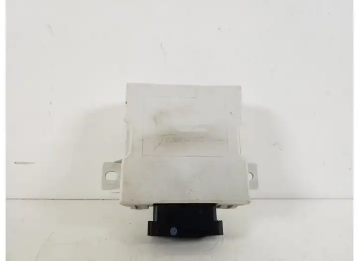 Toyota Corolla Verso AR10 (2004 - 2009) 85940-0F010 Реле интервала стеклоочистителей — фото 1