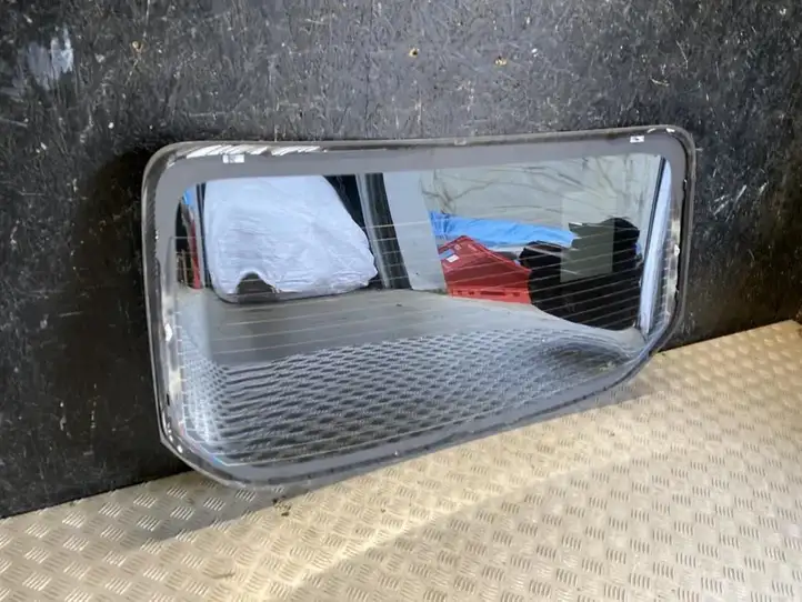 Hyundai IONIQ 6 (2022 - ) Заднее стекло — фото 2