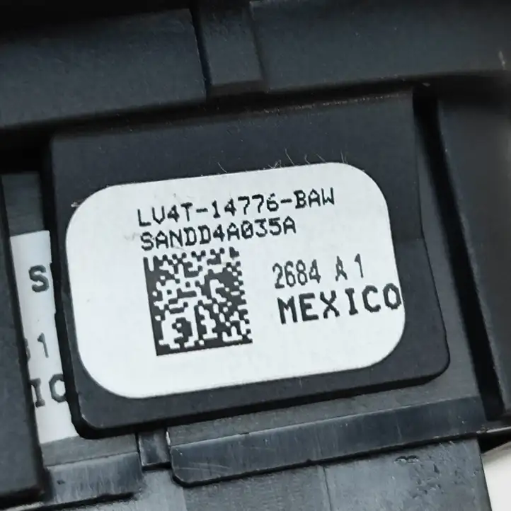 Ford Kuga III (2020 - ) LV4T14776BAW Включатель центрального замка — фото 7