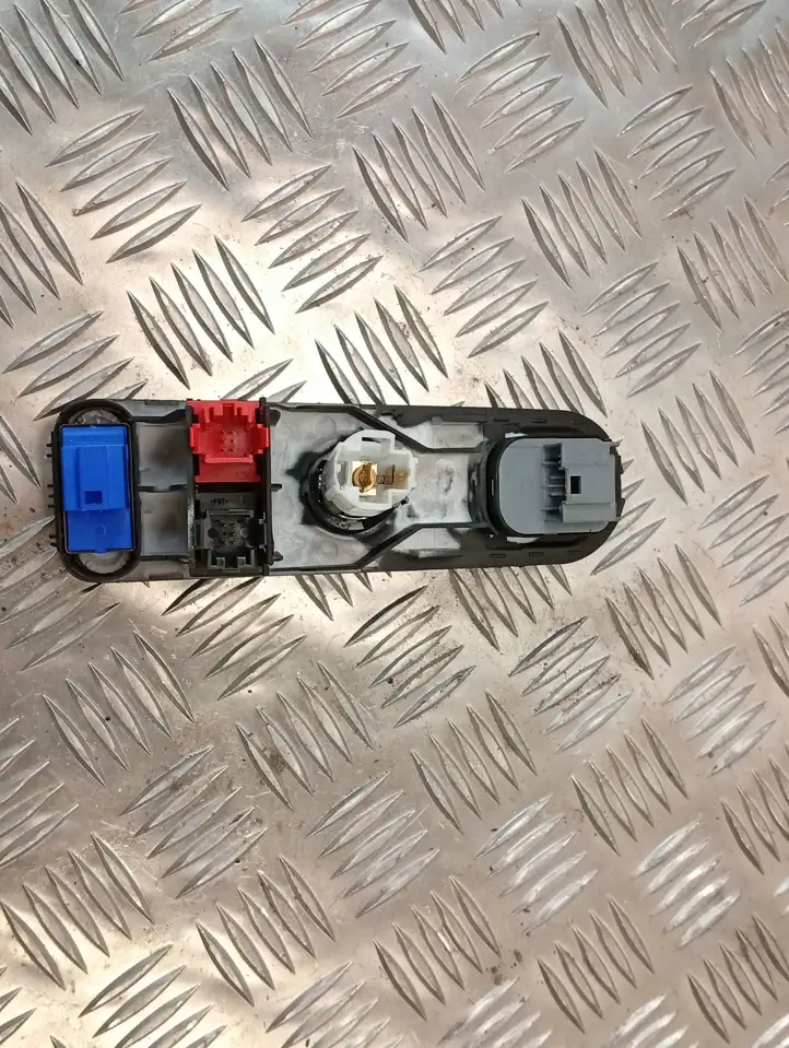 Seat Toledo III (5P) 5P0853263 Накладка кнопки регулировки зеркал — фото 2