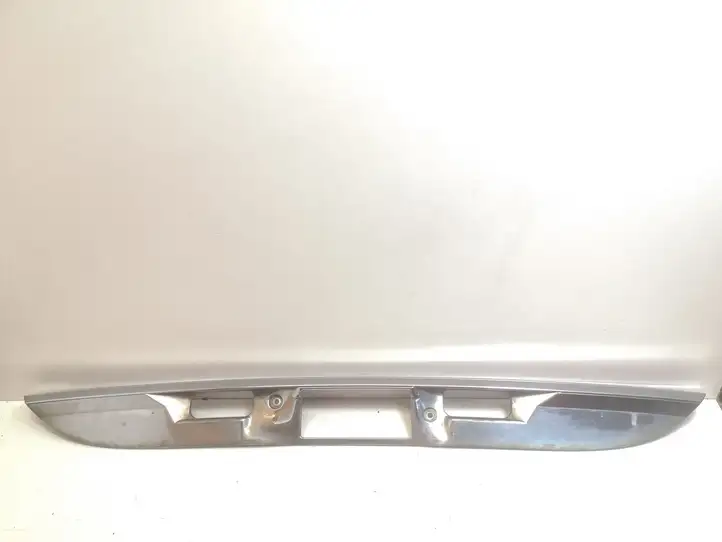 Mercedes-Benz E W211 (2002 - 2009) A2117400493 Подсветка номера — фото 1